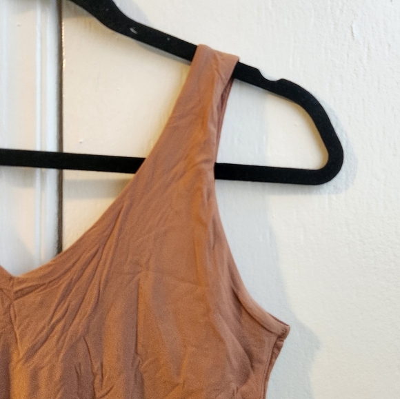 NWT- aerie SMOOTHEZ Plunge Bodysuit - Picture 5 of 9